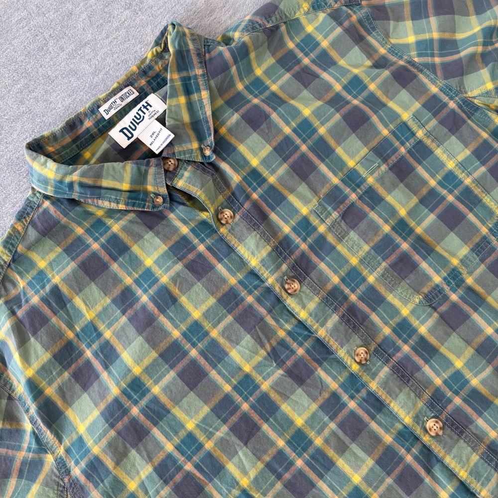 Duluth Trading Co Untucked Mens 2XL Relaxed Fit Plaid Short Sleeve Button Shirt